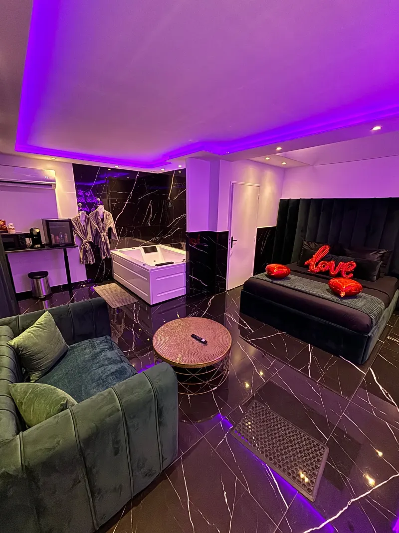 Love Room 92 Colombes, photo 6