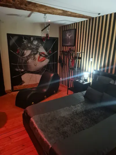 Gite bdsm L'Antre du Désir, love room à Nérac