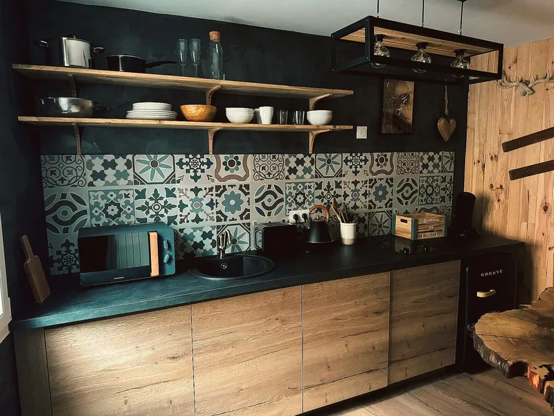 Le chalet romantique, SPA, Écran cinéma, Lit king size, day use, 10 min centre ville, photo 8