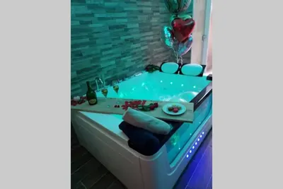 Arty room JACCUZI & SPA, photo 3