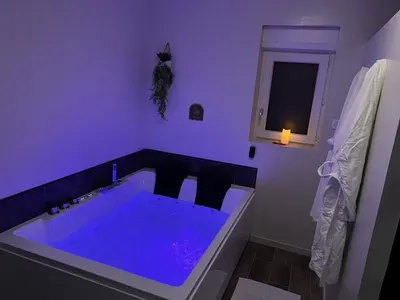 Le clos des Tourrels, love room à Bioule
