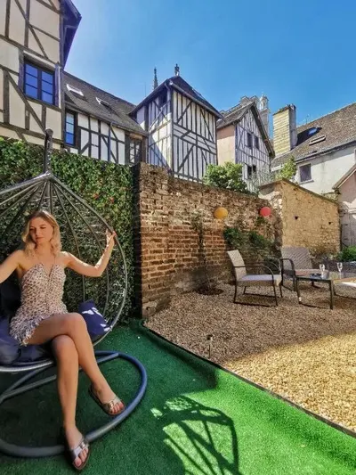Le Spa de la Cathédrale - Jacuzzi - Sauna - Champagne, photo 2