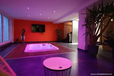 Ds Plaisir Love Room avec sauna, jacuzzi à Nancy, photo 2