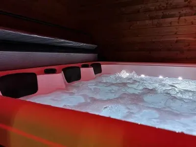 Love room perpignan jacuzzi tantra balancoire, photo 3