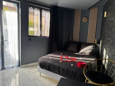 Love Room Menton, photo 3