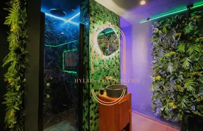 Jungle Hyères Love Room, photo 4