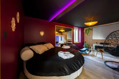 Love Room – Elixir du Désir | Expérience Romantique et Sensorielle, photo 3