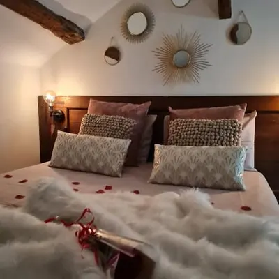 Escapade Veyloise, love room à Pont-de-Veyle