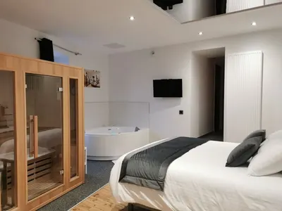 Gîte Ozé, love room à Saint-Jean-Saint-Maurice-sur-Loire