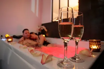 Lover's room Or, love room à Verton