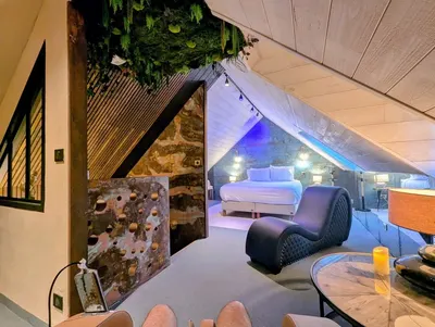 Les Suites du Bouddha Bleu - Ananda Duplex, love room à Carnac