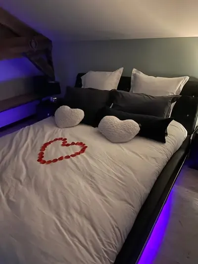 L'escapade amoureuse, love room à Neuville-sur-Sarthe
