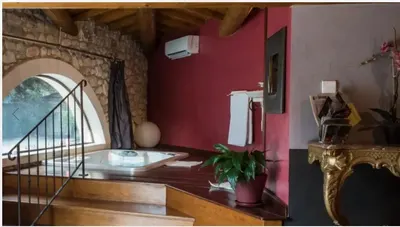 Villa de Jade Spa, love room à Saint-Laurent-des-Arbres