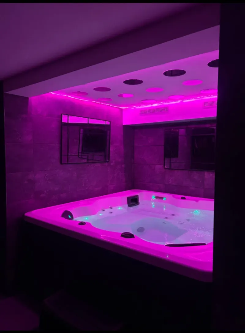 Evasion Spa 35, love room à L'Hermitage