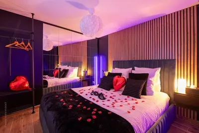 Love Room 91 - Jacuzzi Secret ♥️ Parenthèse romantique et sensuelle à 30 minutes de Paris, love room à Longjumeau