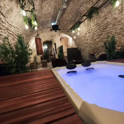 PROHIBITION - Love & Atypique Room, love room à Issoudun