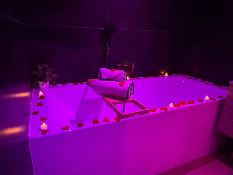 Secret Désir - Haut de gamme - Spa - Espace coquin, love room à Toulouse