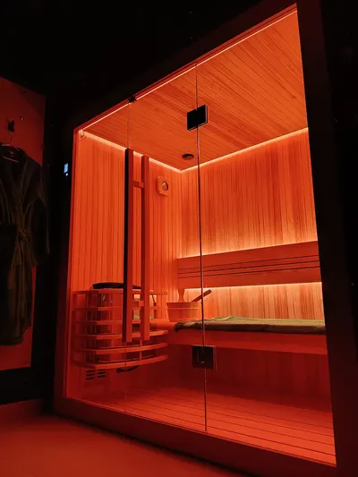Love Room avec Jacuzzi Privatif Loft Sensation, photo 4