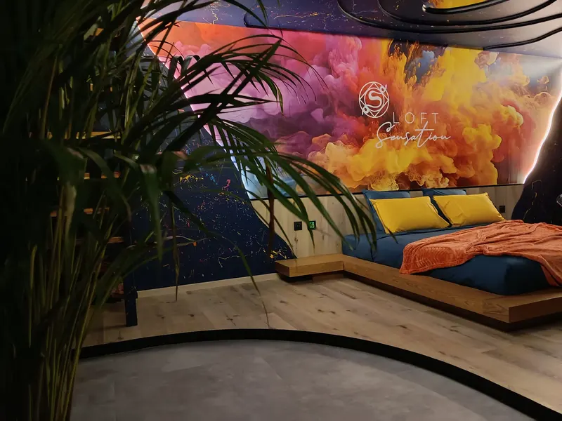 Love Room avec Jacuzzi Privatif Loft Sensation, love room à Renwez