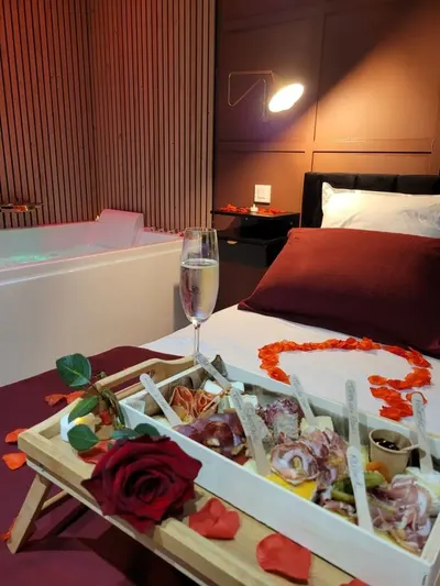 Nuit D'Evasion, love room à Toulon