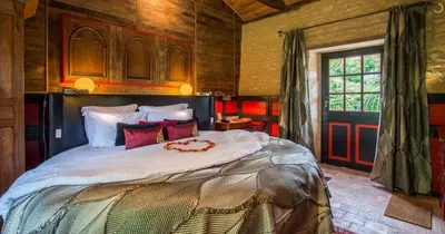 Portail en Marais Poitevin - Suite Richelieu, love room à Moreilles