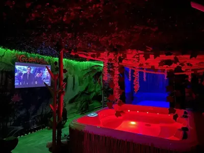 Suite Coquéo Spa & Sauna •Paris•Disneyland, love room à Lizy-sur-Ourcq