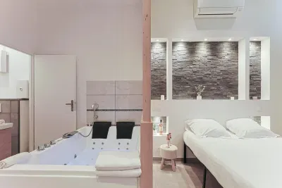 Les Bulles de Mona - Lola, love room à Lyon