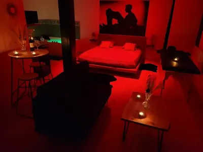 Le Plaisir des Sens, love room à Saint-Antonin-Noble-Val