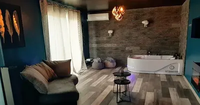 La Suite des Sens, love room à Béziers