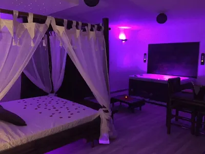 L'INSTANT ROMANTIQUE - La suite Végas, photo 3