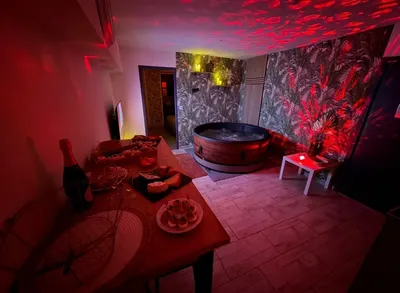 Le havre des sens, love room à Lespignan