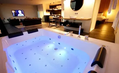 Loft Oduo Nature Spa-Francorchamps, love room à Jalhay