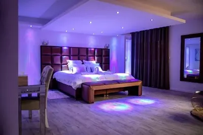 Spalace, love room à Cuincy