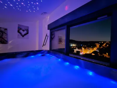 Love and Spa du Château, love room à Chateau-Arnoux