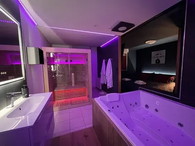 L'Evasion Alpine, love room à Albertville