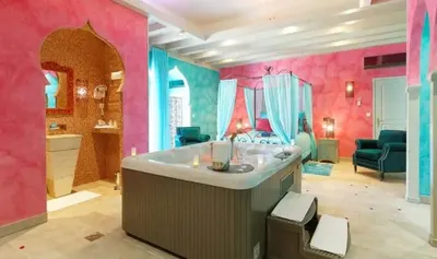 La Ferme Briarde - Suite Taj Mahal, love room à Augers-en-Brie