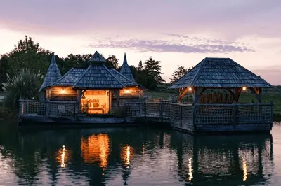 Cabane Château Spa Biron, photo 3