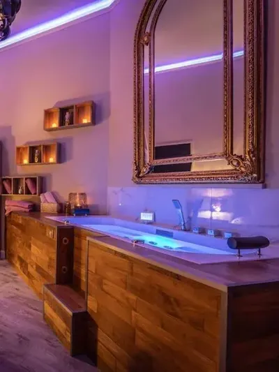 Appartement de luxe avec Jacuzzi au centre de Metz, photo 2