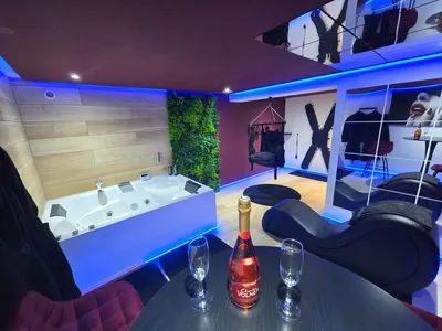 L'incontournable Love Room, love room à Peyrins