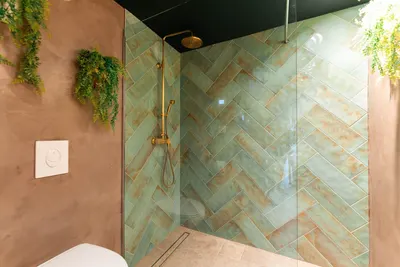 La Forêt Enchantée - Love Room à thème - Jacuzzi, photo 2
