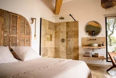Le Cabanon 2.42, photo 3