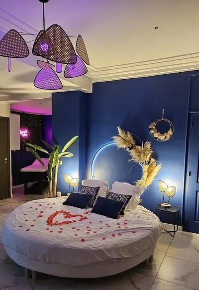 Loveroom Jacuzzi Spa Nice Passion, love room à Nice