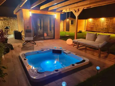 La Villa Aliénor – Spa et Cinéroom, photo 2