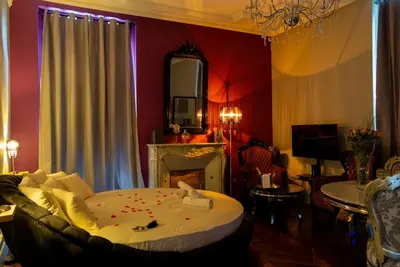 Les Secrets du Mont, love room à Pleine-Fougères