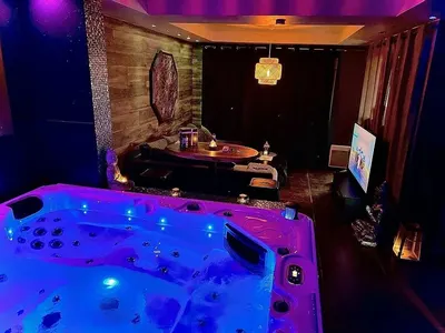 Loveroom Valenciennes, photo 3