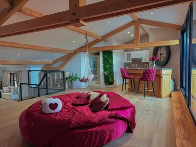 Le Loft Paradise, love room à Montauban