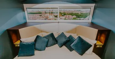 Parenthèse Concept Room - Suite Émeraude, photo 3