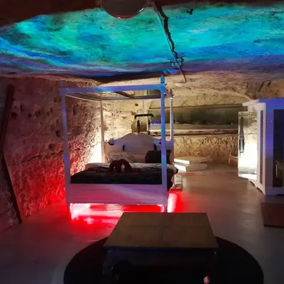 La Cave Secrète, love room à Tours