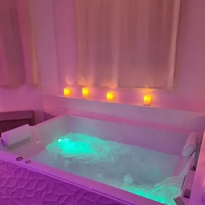 Le Cocoon Secret - Suite Eden, love room à Plouguerneau