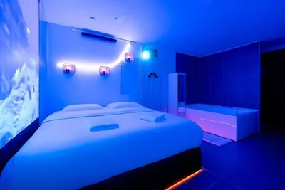 Studio immersif Jacuzzi – Cinéma Disney et Astérix, photo 3